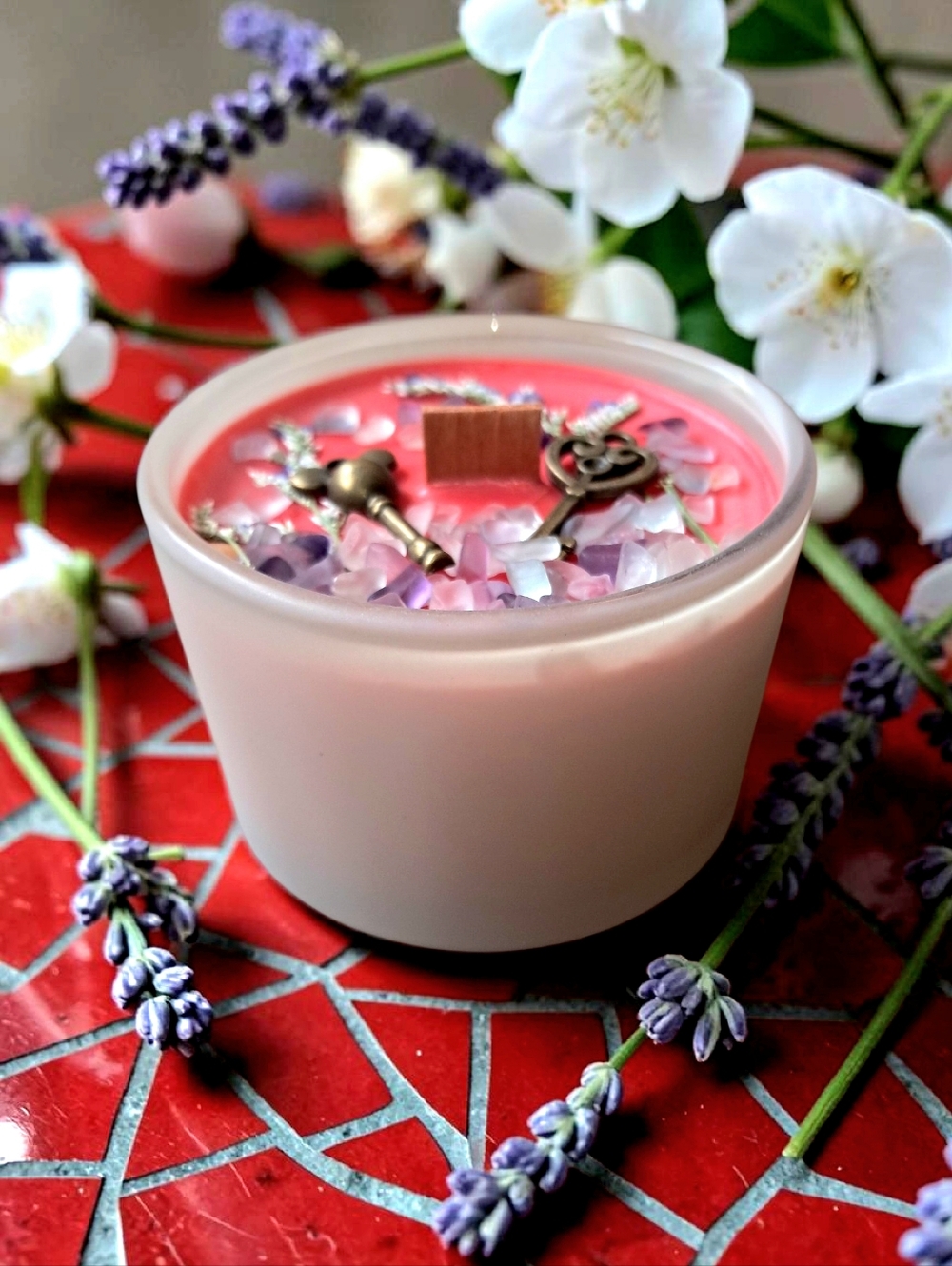 Hand Crafted , Wicked Worthy Wax, Key Moments 4 oz candle - Picture 3 of 3